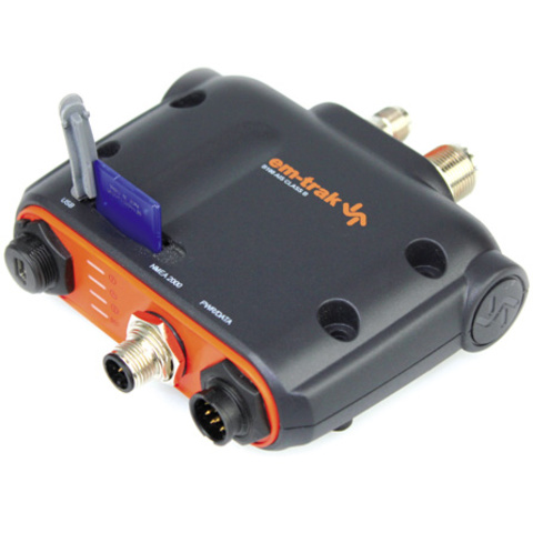 Offshore AIS pakke m. B100 AIS Transponder, S100 Antenne Splitter og SART100 AIS SART